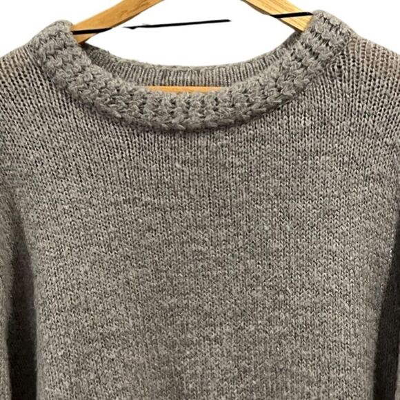 Fashion Nova Gray Acryllic Oversize Crew Neck Sweater Size L - Picture 3 of 5